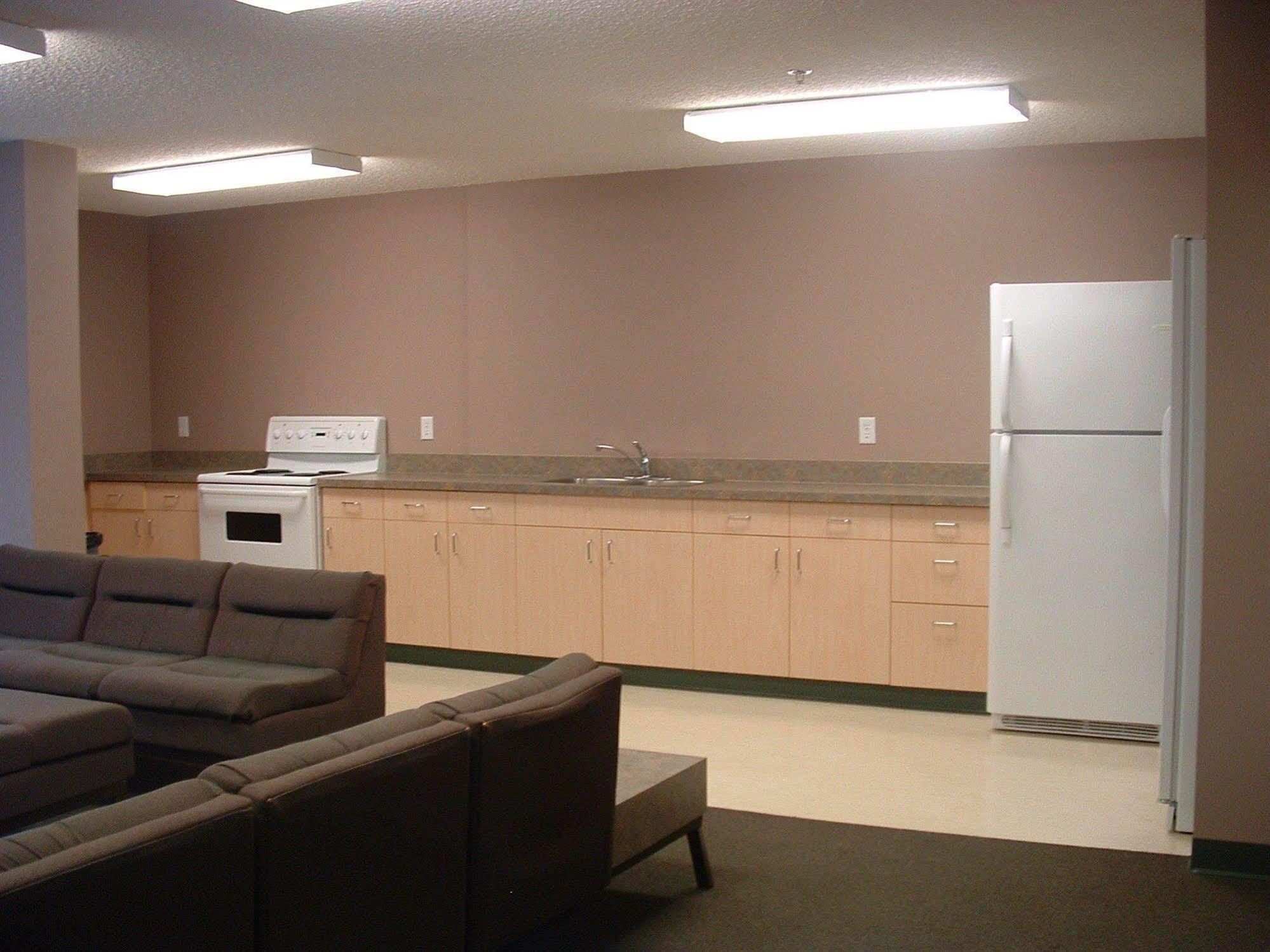 University Of Alberta - Hotel Edmonton Bagian luar foto