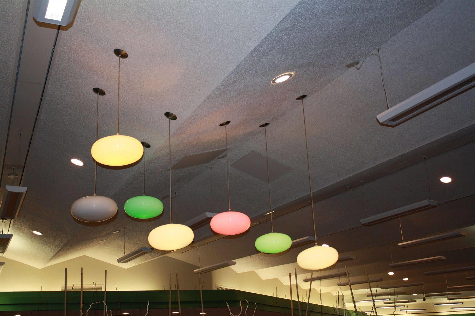 University Of Alberta - Hotel Edmonton Bagian luar foto